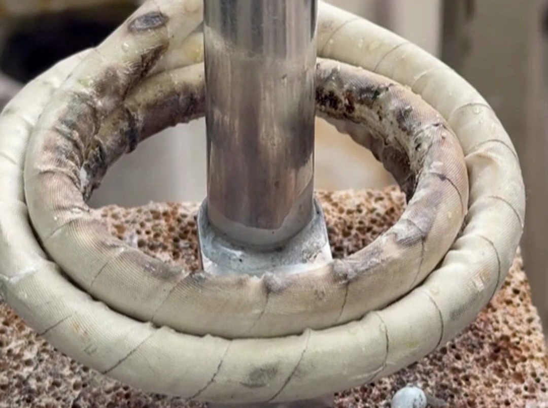 海拓高頻焊機(jī)破解鋁鋁焊接難題：精準(zhǔn)控溫，讓焊料熔化而母材不熔